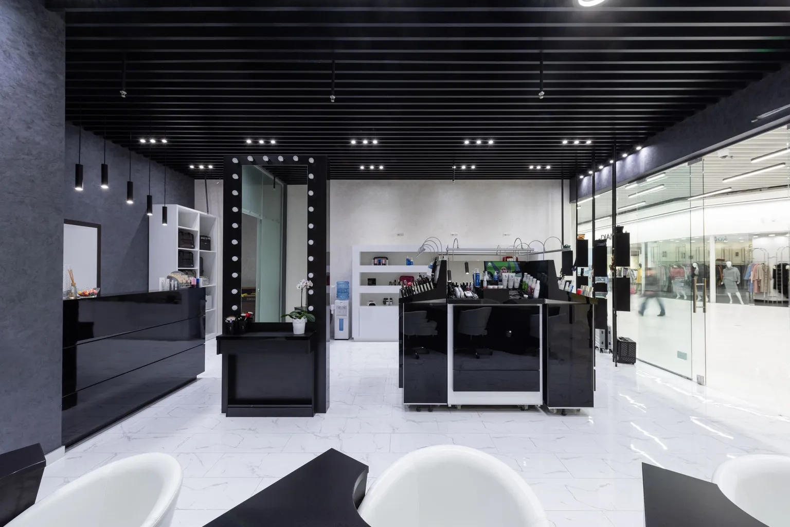 Salon booking software, compared honestly